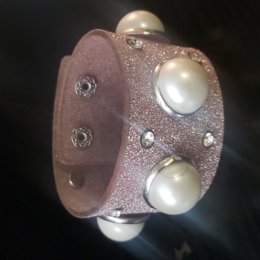 Pink/Silver Glitter Pearl & Rhinestone Snap Bracelet